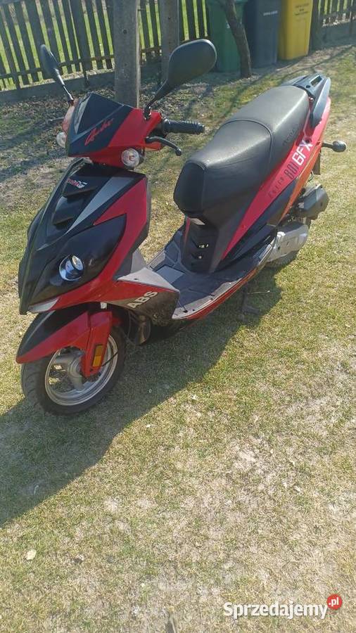 Sprzedam skuter 2t silny nieuszkodzony Motocykle, skutery, quady Krzywice