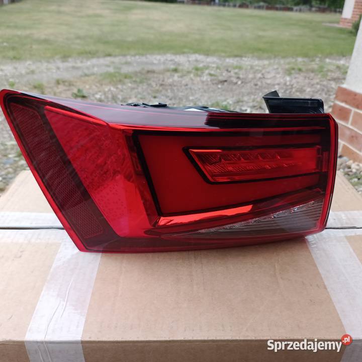 Lampa tył SEAT ATECA lewa osobowe dolnośląskie Polkowice