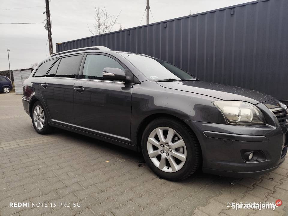 Toyota Avensis 18 GAZ Lift Łuków sprzedam