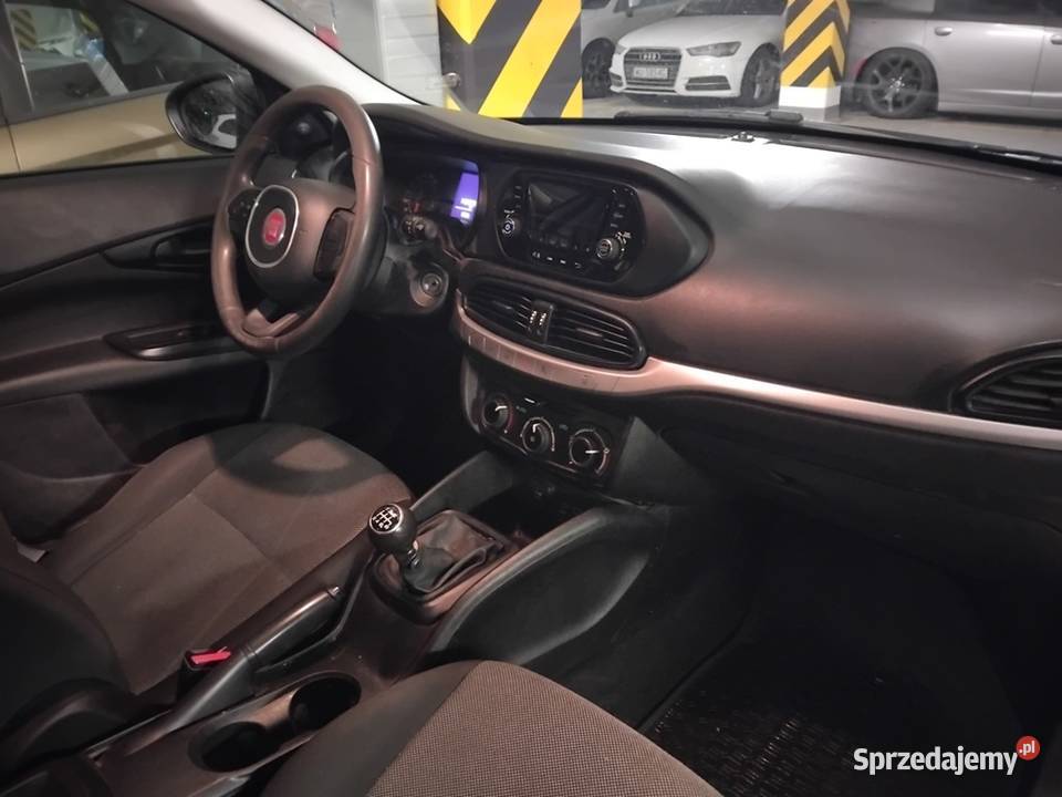 Fiata Tipo II Pop bezwypadkowy pełna fakVAT benzyna Tipo Warszawa