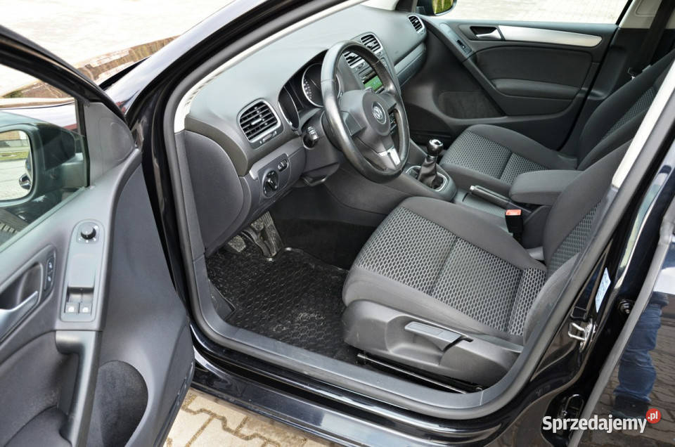 Volkswagen Golf 14 MPI 80 Serwis Super Stan VI Hatchback