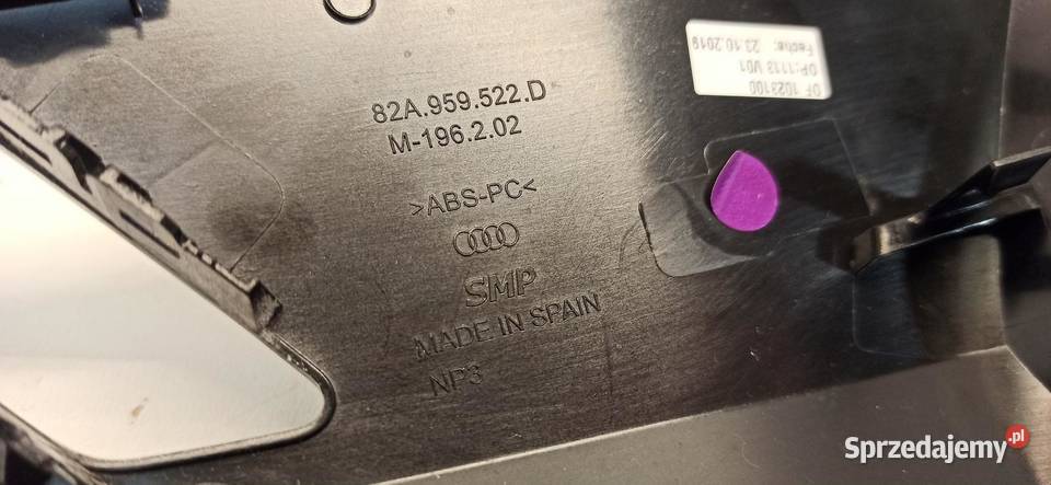 AUDI A1 82A LISTWA DEKOR DRZWI PRAWA 82A959522D osobowe