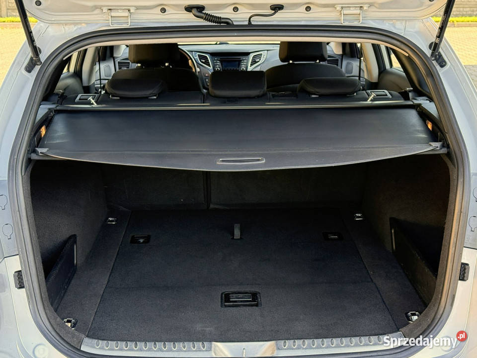 Hyundai i40 CW 17CRDi światła przeciwmgielne Węgrów