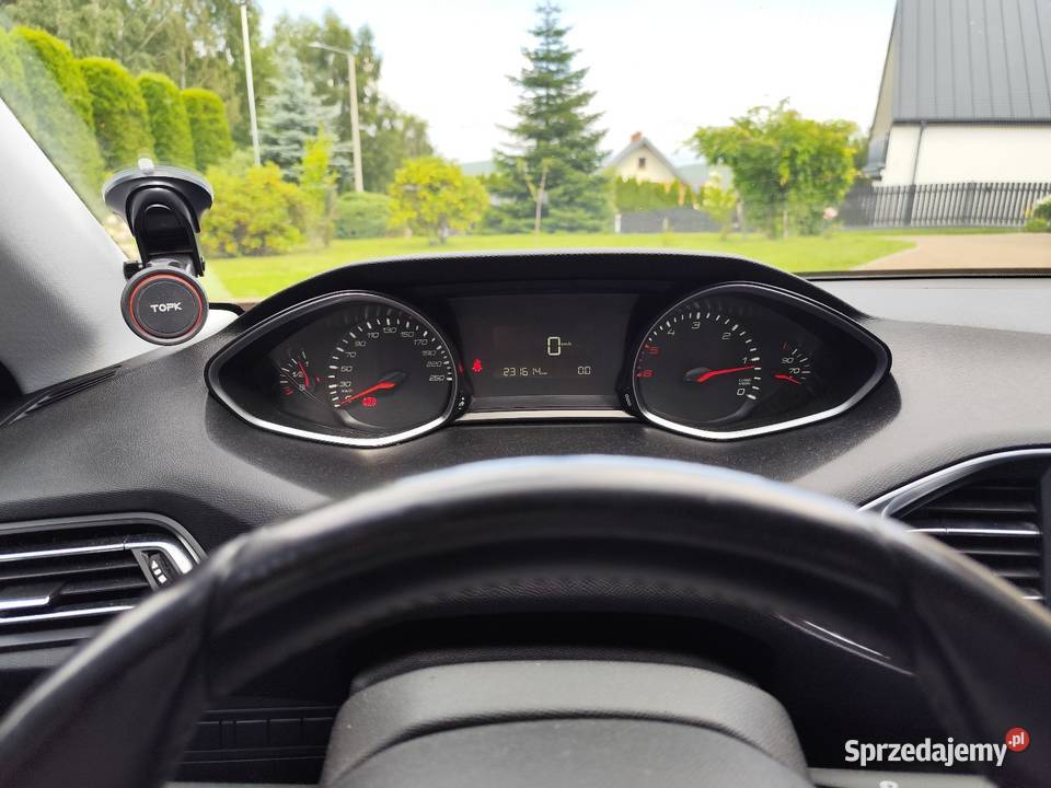 Peugeot 308 Pępice