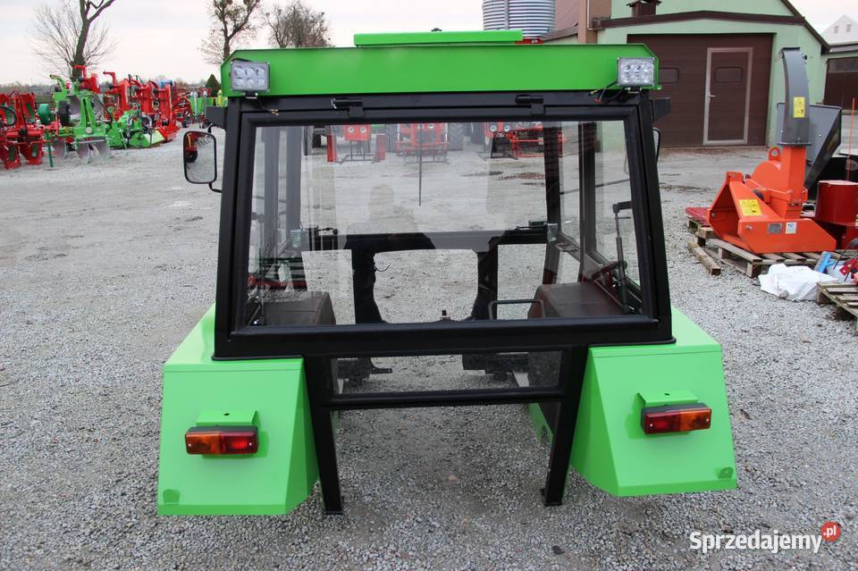 Kabina ciągnikowa C360 DLux Ursus C360 kabiny do Rogóźno