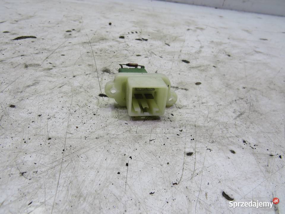 REZYSTOR OPORNICA FORD KUGA MK1