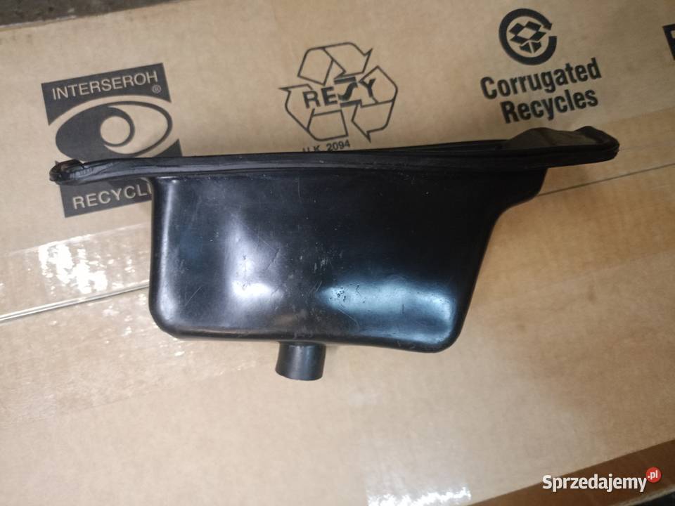 Obudowy kierunkowskazów przednich lewych Fiat Suwałki sprzedam