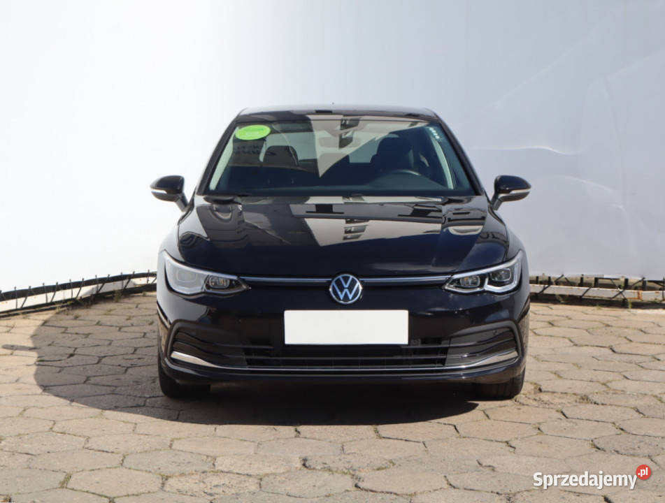 VW Golf 15 eTSI