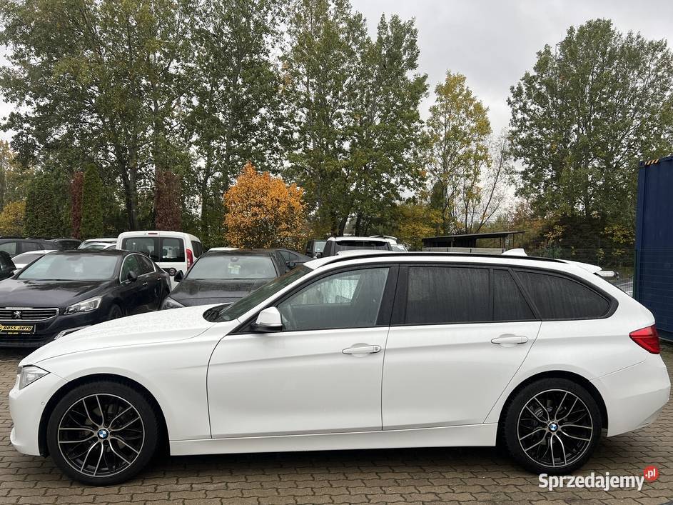 BMW 318D 2013 nawigacja Warszawa