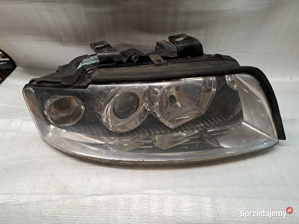 AUDI A4 B6 REFLEKTORY LAMPY VALEO PRZEDNIE