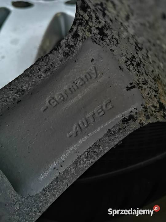 Felgi aluminiowe 16 BMW 5x120 opony zimowe 20555 Lubin