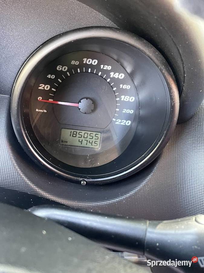 Seat Arosa 10 benzyna tani i ekonomiczny Arosa Wałbrzych