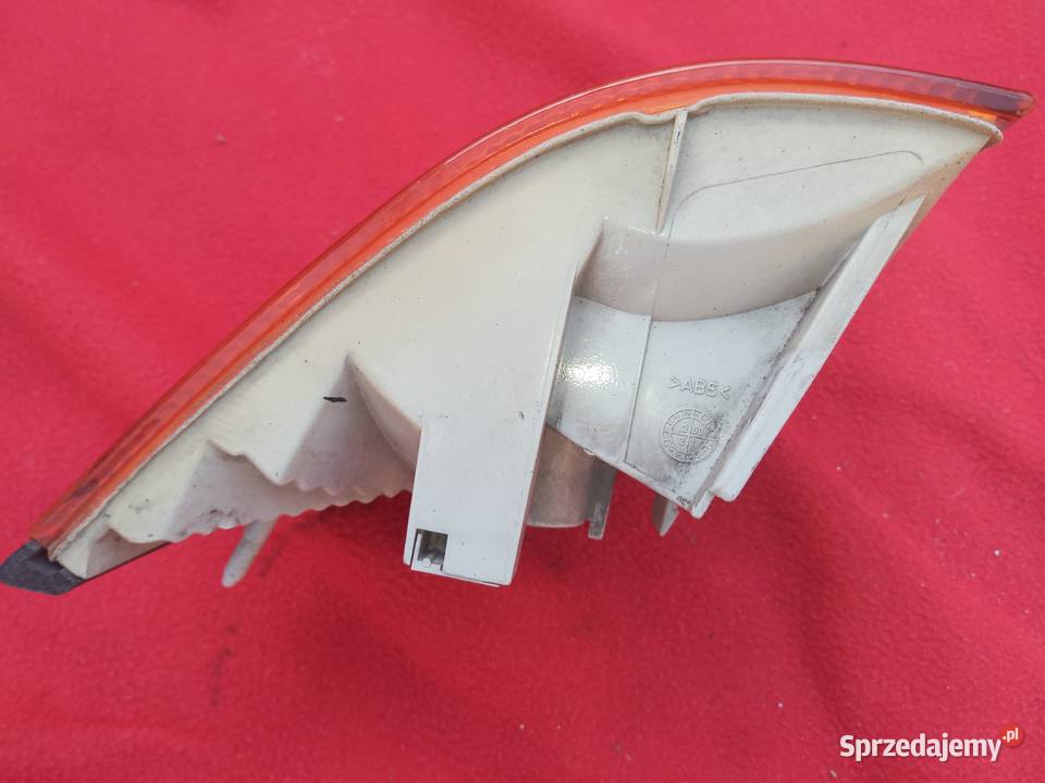 BMW e36 Kierunkowskaz PRAWY Oryginalny pomorskie Reda sprzedam