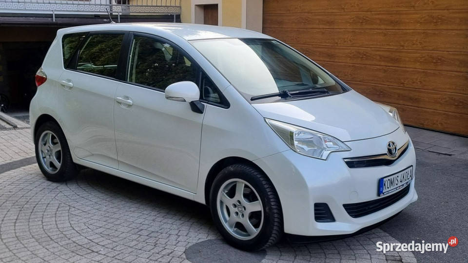 Toyota Verso S Kamera Cofania 6 Bieg 13 99 manualna Motoryzacja mazowieckie Płońsk