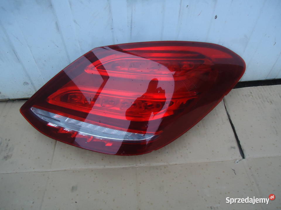 MERCEDES C W205 LAMPA TYLNA PRAWA A205 9061457 Nowy Dwór Gdański