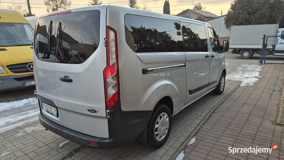 FORD TRANSIT CUSTOM 2017 9 OSOB nieuszkodzony