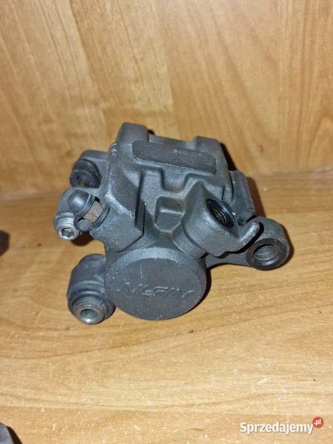 Zaciski hamulcowe Honda CBR 600f4 Zaciski Goraj