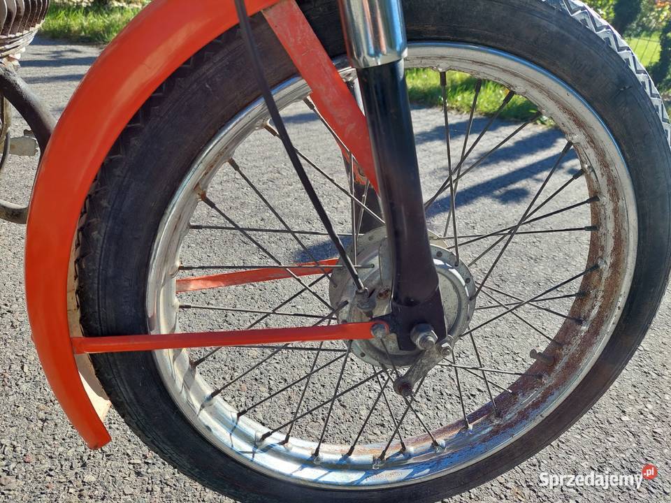 Moto Guzzi Dingo 3V Chylice-Pólko