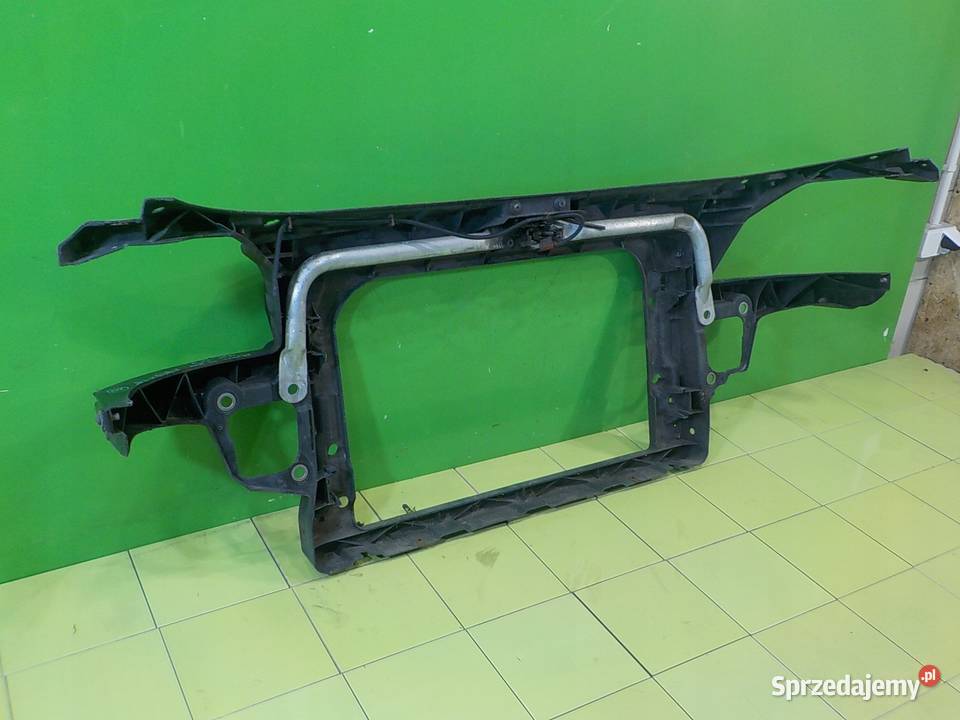 AUDI TT 8N 18 T 01r 2D pas przedni wzmocnienie Suków