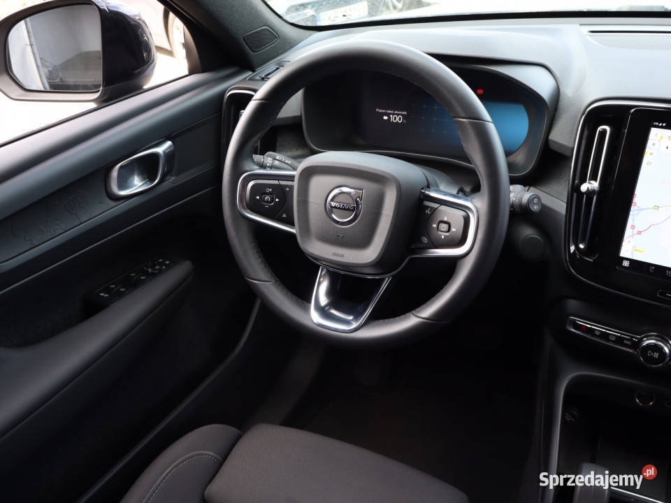 Volvo XC40 Recharge Twin Motor klimatyzacja Piaseczno