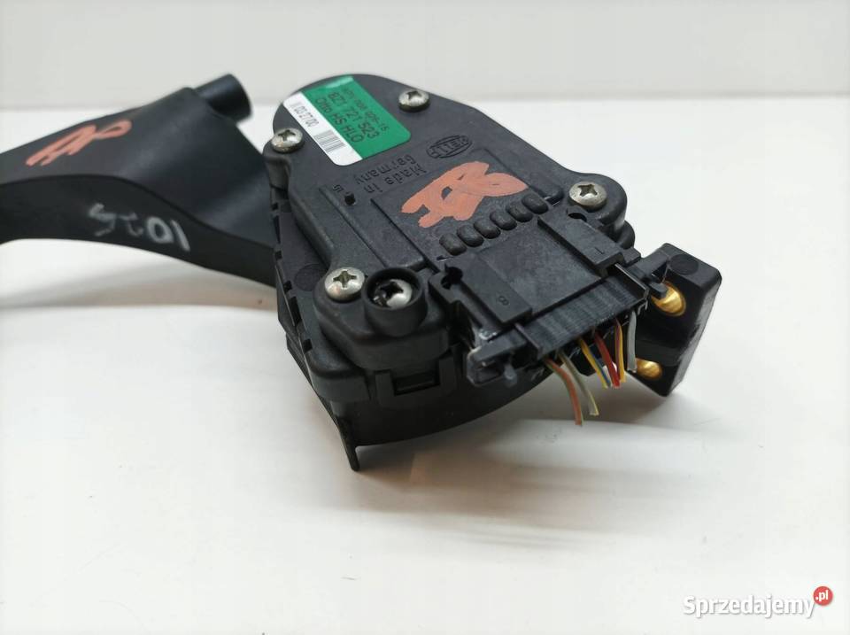 PEDAŁ POTENCJOMETR GAZU 8Z1721523 Audi A2 I