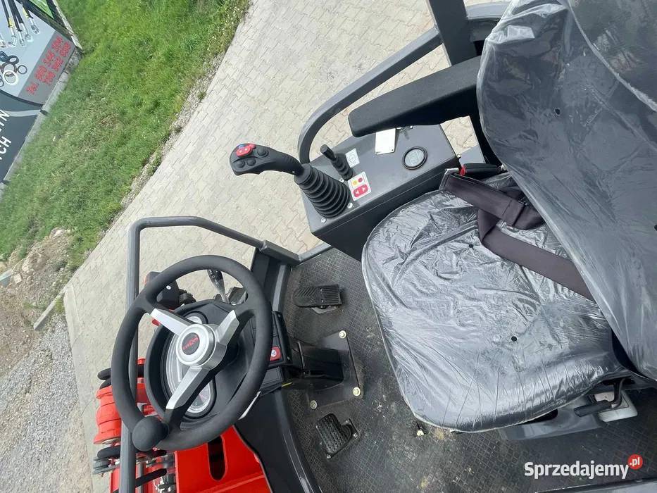 Nowa Ładowarka kołowa przegubowa EVERUN ER08 Koparko ładowarki Nysa