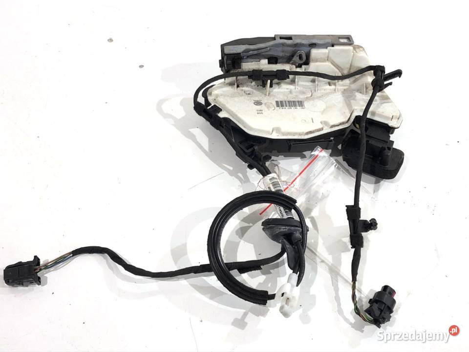 ZAMEK DRZWI PRAWY PRZÓD SEAT LEON III Hatchback