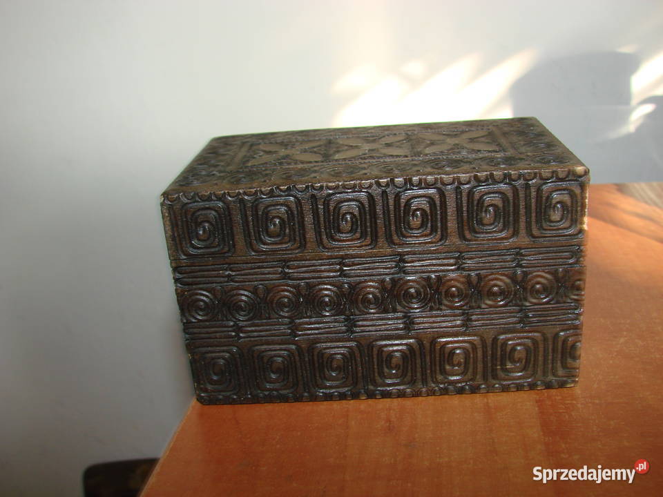 drewniane pudełko na karty PRL Rękodzieło