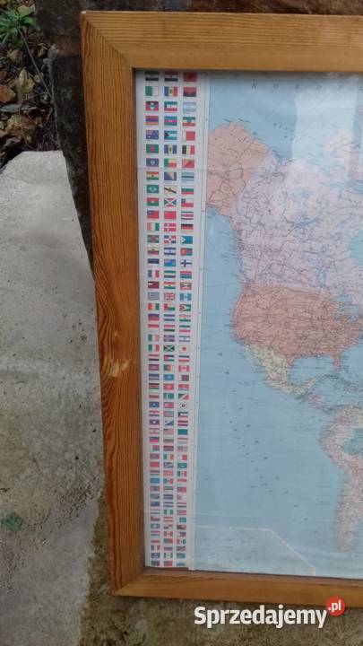 Stara szkolna mapa świata z lat 6070 tych Lubań