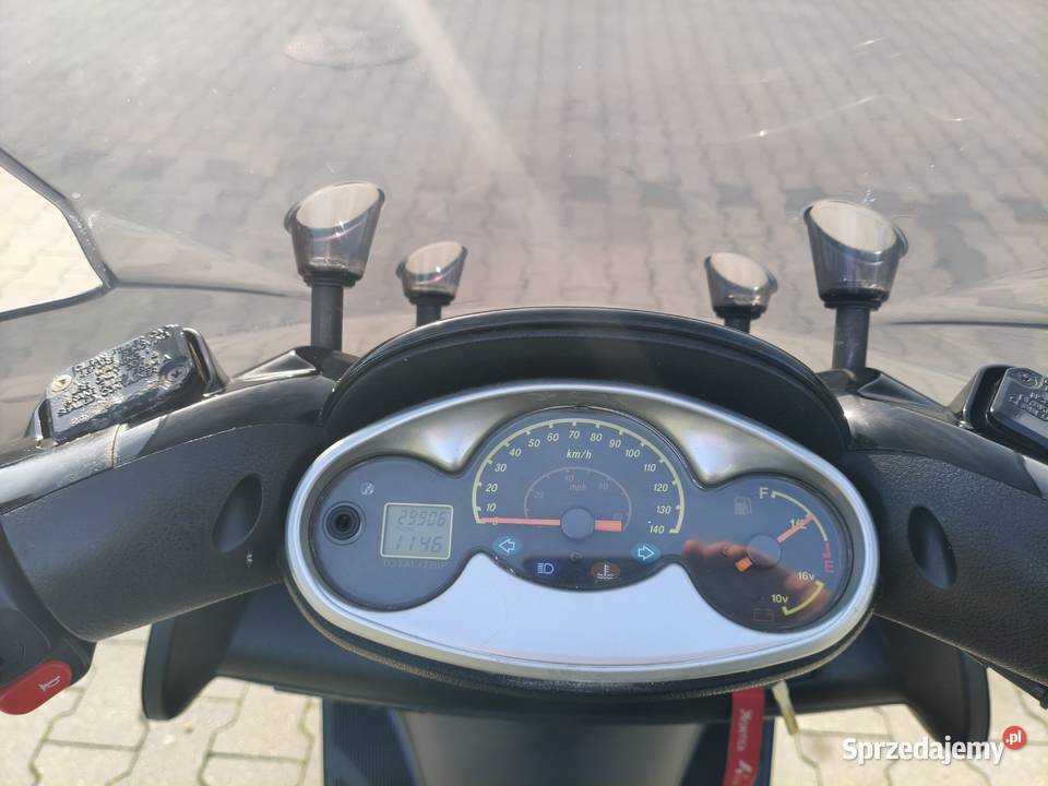 Skuter MBK skyliner 2007 30000km