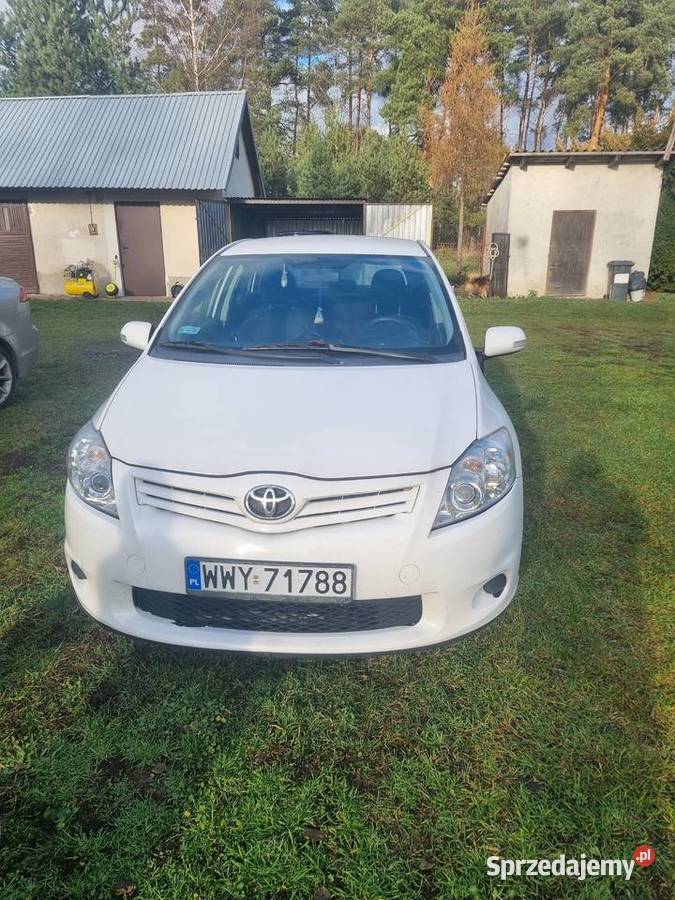Sprzedam Toyote Auris Rok produkcji 2013 mazowieckie