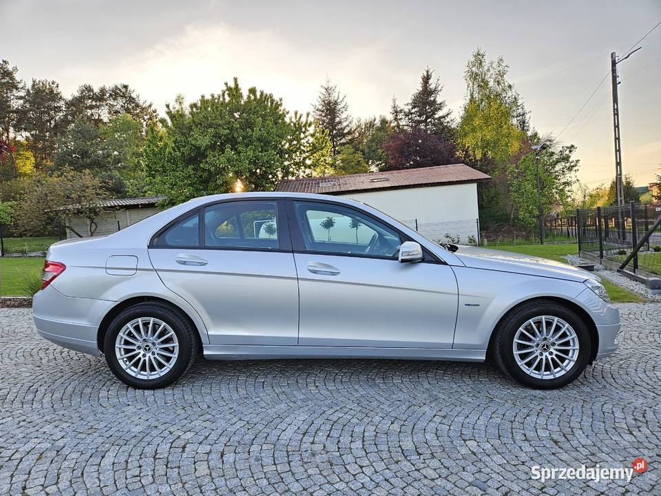 MERCEDESBENZ C200 ELEGANCE 1WŁ 2010r 18 184 welurowa tapicerka