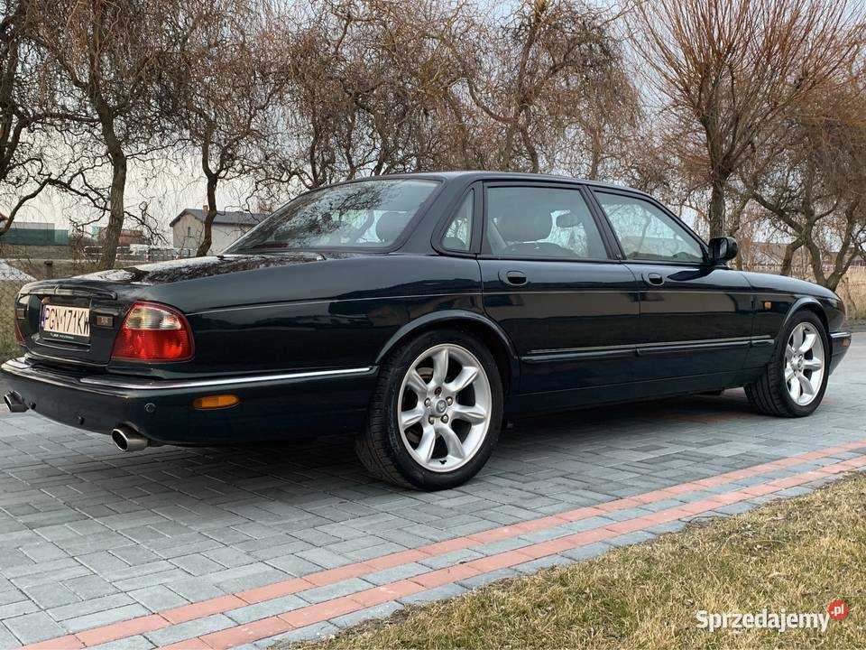 Sprzedam Jaguar XJR 1999 40 363 elektrycznie ustawiane fotele