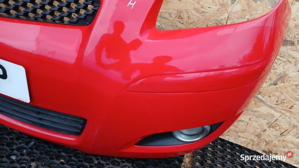TOYOTA YARIS II LIFT ZDERZAK PRZÓD 3P0 HALOGEN Zbierkowo
