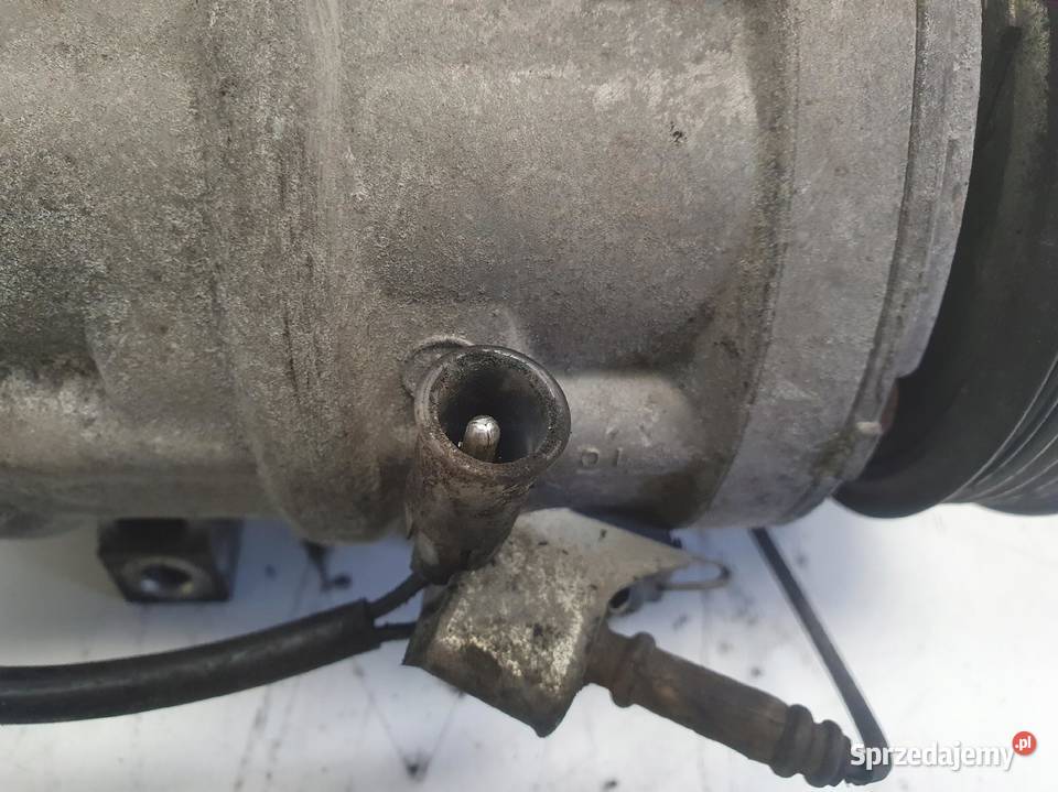 Volvo V70 II 24 T SPRĘŻARKA KLIMATYZACJI Janów