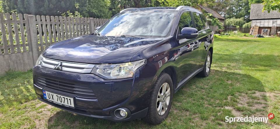 Mistubishi Outlander 7 osób xenony kamera benzyna Lublin sprzedam