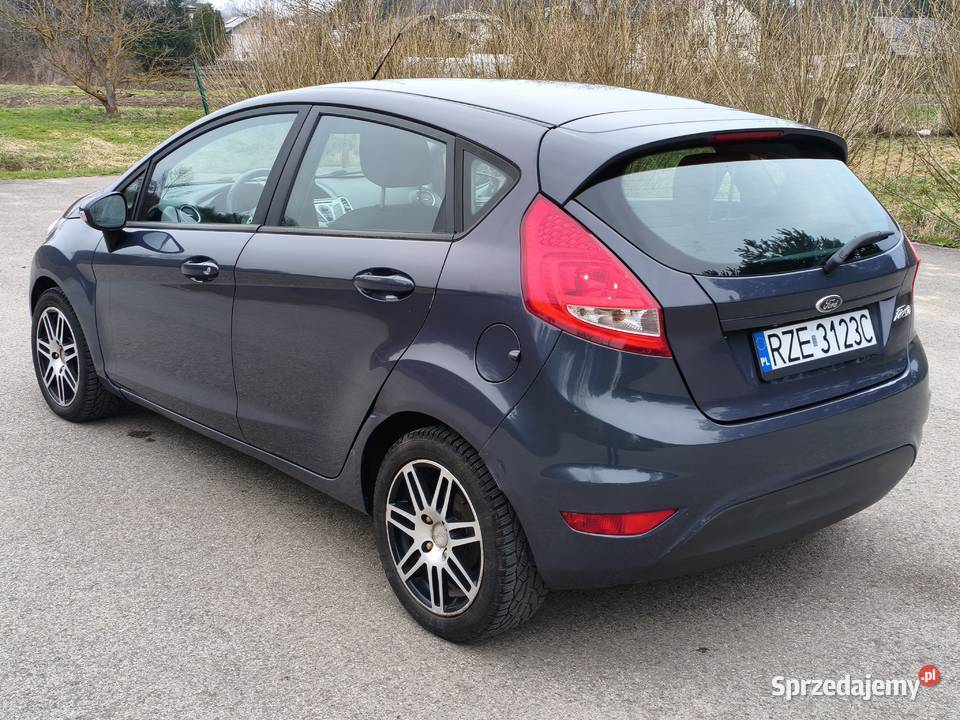 Ford Fiesta Mk7 14 TDCI manual niski przebieg Nozdrzec