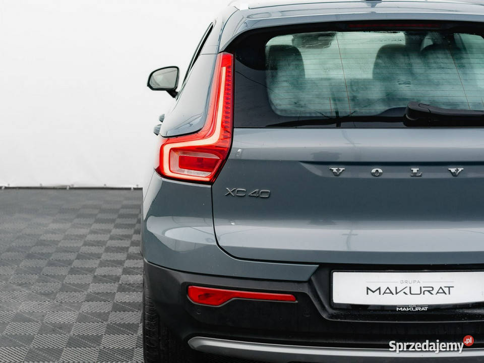 Volvo XC 40 WD7683ST3 Momentum Pro Podgrzszyba benzyna pomorskie Gdańsk