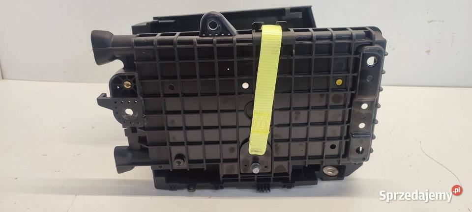 MERCEDES W247 PODSTAWA OBUDOWA AKUMULATORA