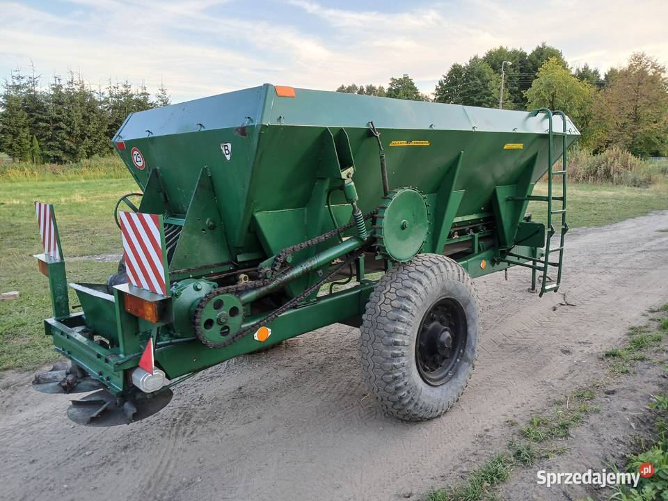 Rozsiewacz wapna rcw 3 rcw 5 piast wapniarka łódzkie