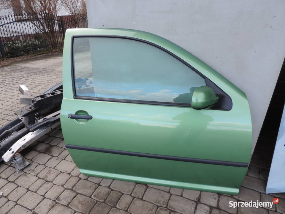 VOLKSWAGEN GOLF 4 IV 3D DRZWI PRAWY PRZÓD osobowe małopolskie Nowy Sącz