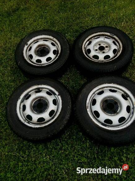 Sprzedam koła stalowe volkswagen polo Pozostałe Skronina sprzedam