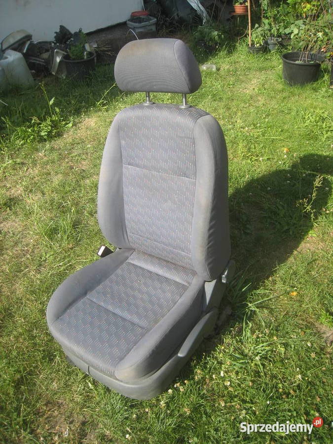 Fotel lewy przedni lewy przód kierowcy Skoda Kraków