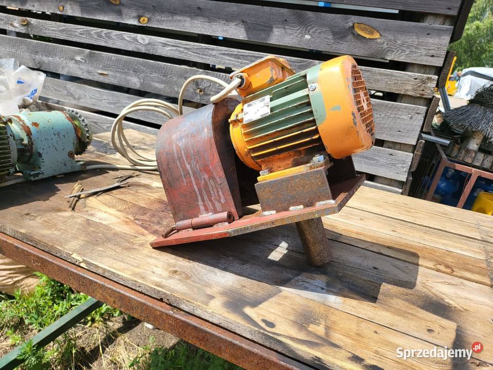 Fazowarka do palisady kołków Produkcja Karsin