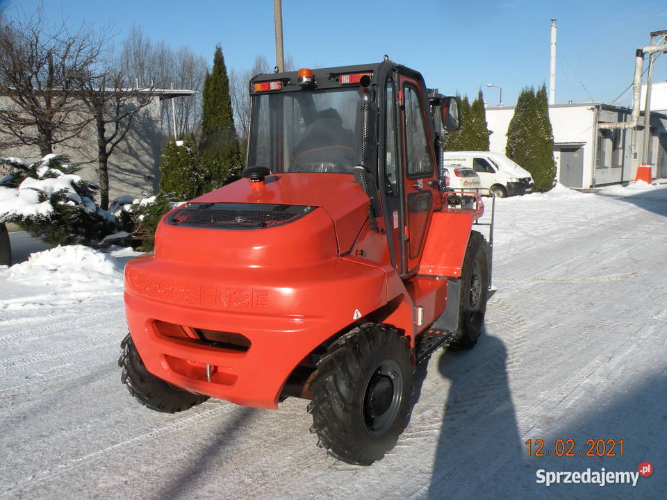 Terenowy wózek widłowy 4x4 4WD prześwit 350mm Elbląg sprzedam