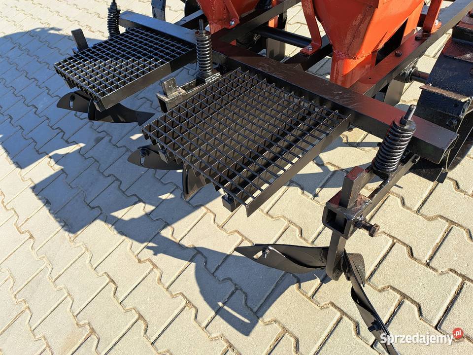 Sadzarka koszyczkowa 2 rzędowa do ziemniaków Proszowice