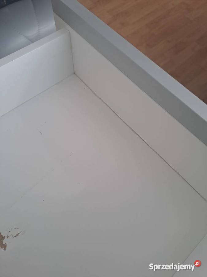 Białe biurko Busko-Zdrój sprzedam