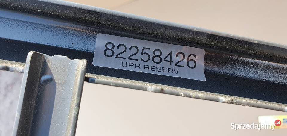 VOLVO FH4 STOPIEŃ GRILL KRATKA Bieleń