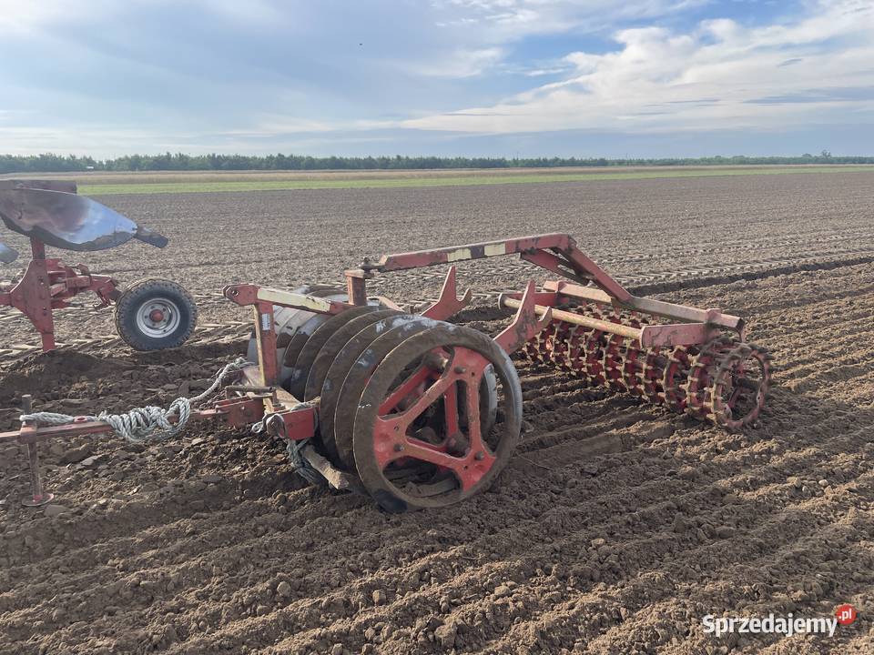Pług Niemeyer 31 wał CampbellCrosskill Września