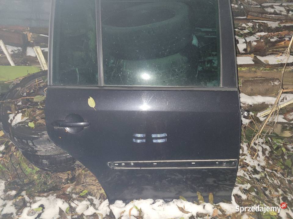 Drzwi touran Pieniany sprzedam